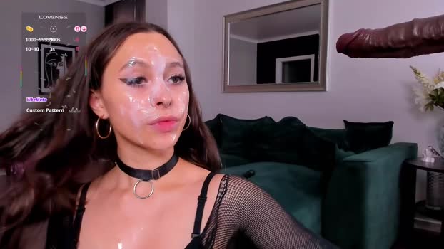 karolineneuer Chaturbate Female 31-07-2025