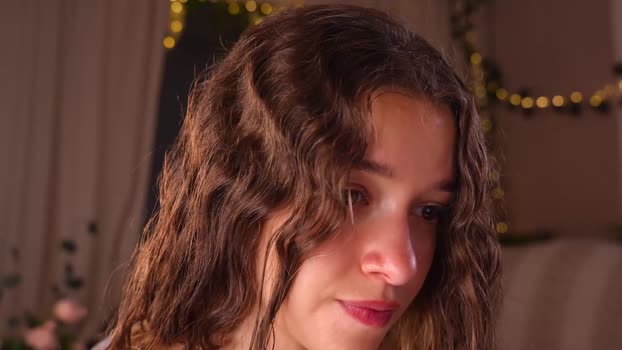 little_poetry Chaturbate Female 30-07-2025