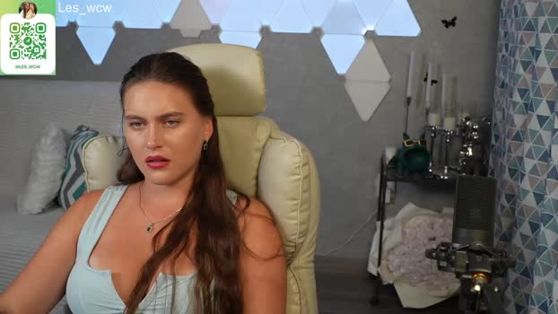 lesliekorfs Chaturbate Female 02-08-2025