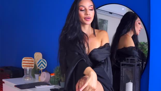 ninasolenne Chaturbate Female 12-08-2025