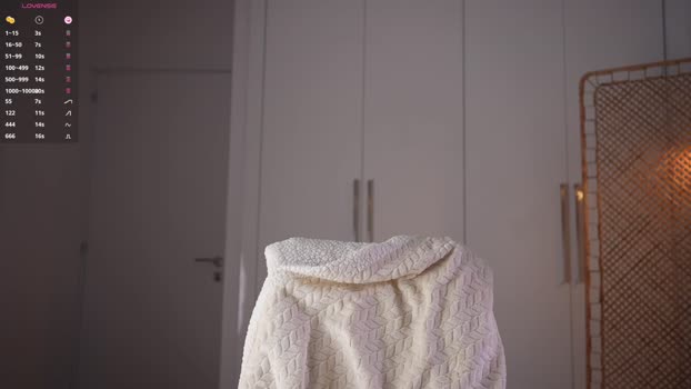 kriss0leoo Chaturbate Female 15-08-2025