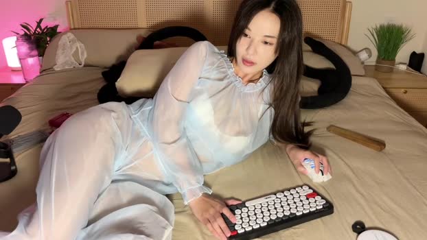 yuanlili Chaturbate Female 16-08-2025