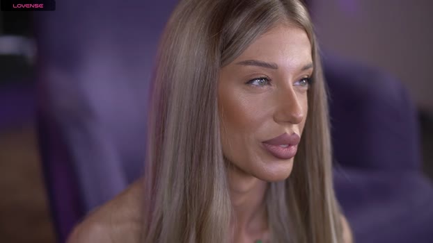 ellieredd Chaturbate Female 20-08-2025