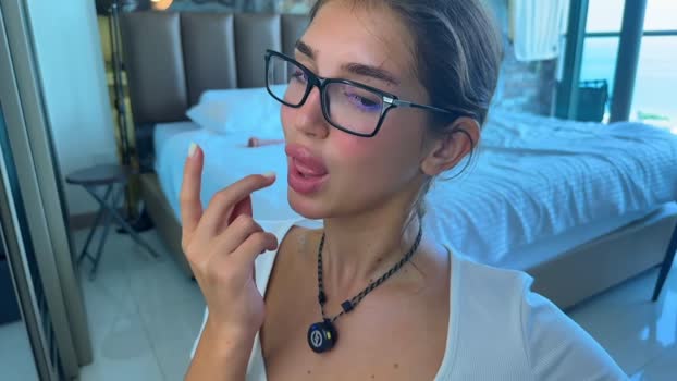 canikissyou_ Chaturbate Female 21-08-2025