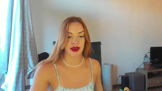 misslilymariaxo Chaturbate Female 21-08-2025