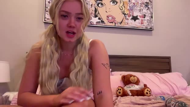 fitbadonk Chaturbate Female 22-08-2025