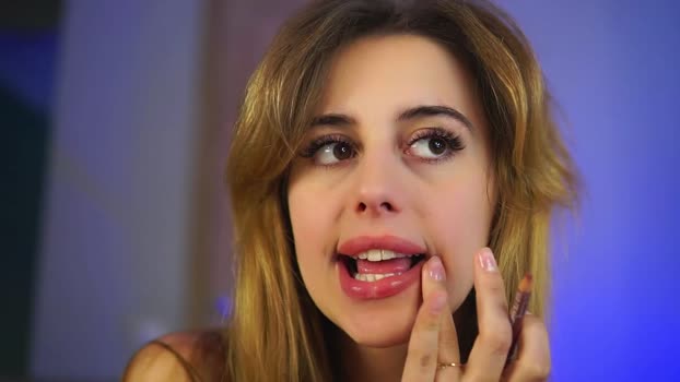 plump_bums Chaturbate Female 22-08-2025