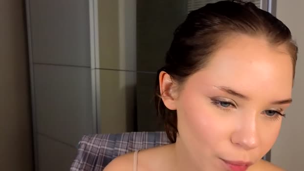 slyshypie Chaturbate Female 21-08-2025