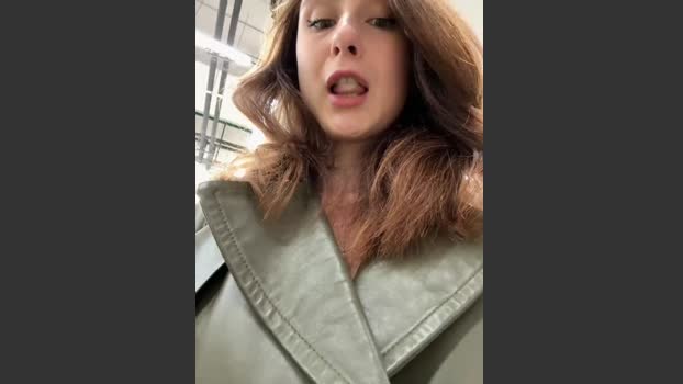 Dina_Tease StripChat Female 26-08-2025