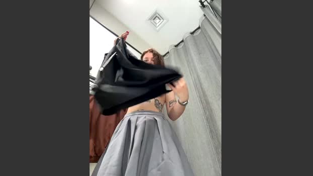 lucy-joy StripChat Female 26-08-2025