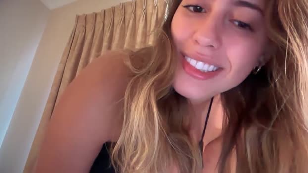 sieena Chaturbate Female 26-08-2025