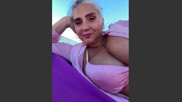 Alimela StripChat Female 27-08-2025