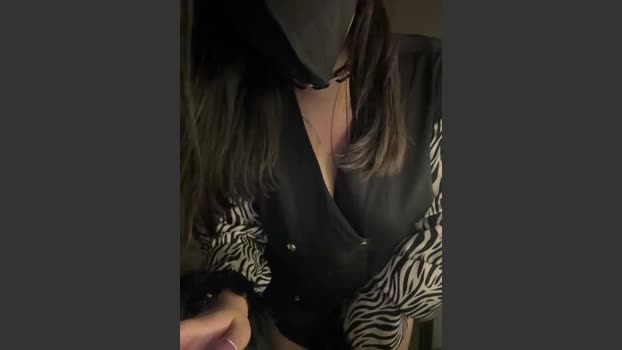Hot-Sarah-arab
