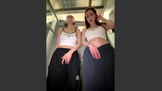 SnappyHappy StripChat Female 28-08-2025