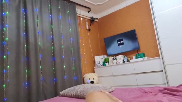 Monica_brunetteTeddy StripChat Female 28-08-2025