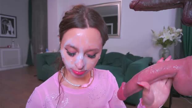 karolineneuer Chaturbate Female 27-08-2025