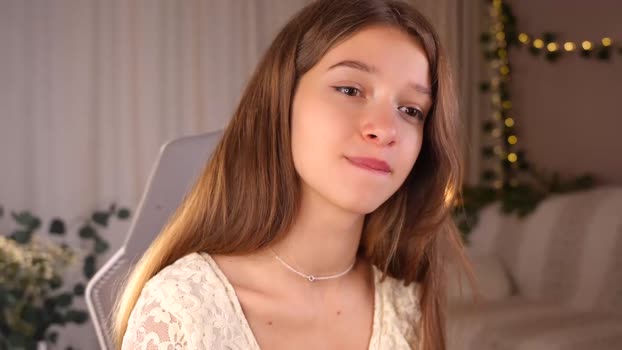 little_poetry Chaturbate Female 02-09-2025