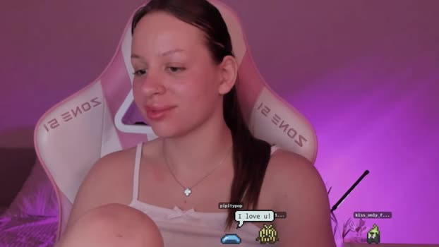 hellokittyyam Chaturbate Female 04-09-2025