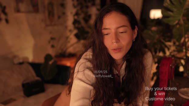 effylowell_ Chaturbate Female 19-09-2025