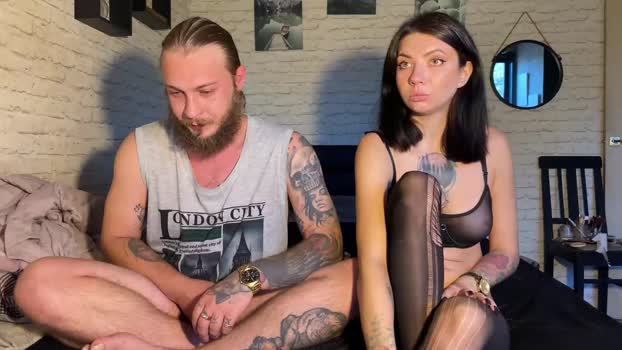 hotcoupleee2020 Chaturbate Couple 19-09-2025