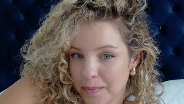 theislandgirl Chaturbate Female 19-09-2025