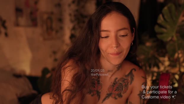 effylowell_ Chaturbate Female 21-09-2025