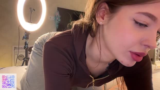 endlessmia Chaturbate Female 21-09-2025