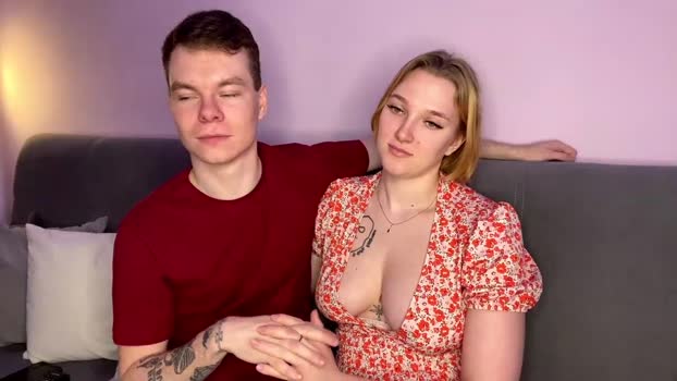julielourens Chaturbate Couple 21-09-2025