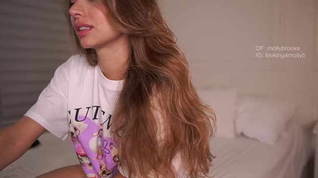 newmollybrooke Chaturbate Female 23-09-2025