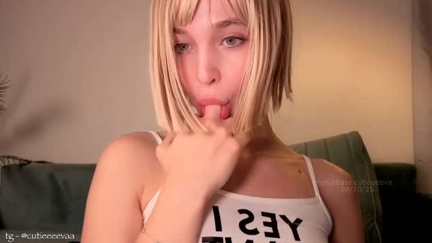 cutieeeeva Chaturbate Female 08-10-2025