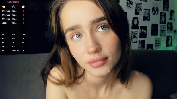 alivialovely Chaturbate Female 21-10-2025