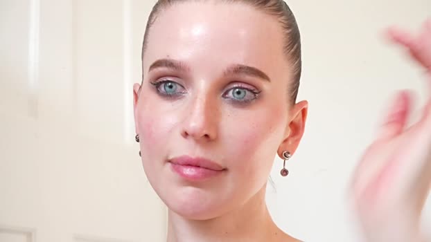 ellaa91 Chaturbate Female 21-10-2025