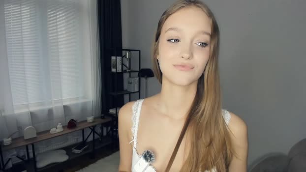 alicemelison Chaturbate Female 25-10-2025