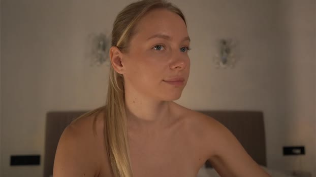 snow_is_falling Chaturbate Female 25-10-2025