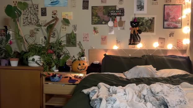 mimimoore0 Chaturbate Female 27-10-2025