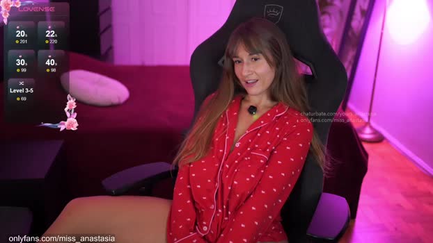 yours_anastasia Chaturbate Female 30-10-2025