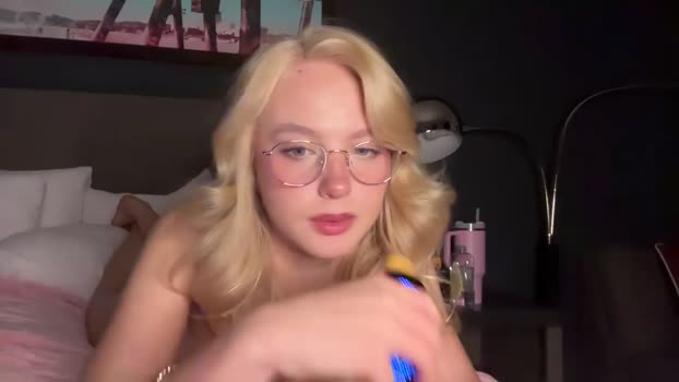 vixenvictoriaa Chaturbate Female 07-11-2025