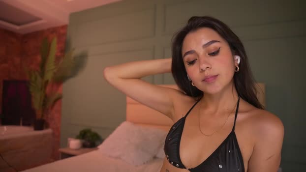 ashley_jones9 Chaturbate Female 08-11-2025