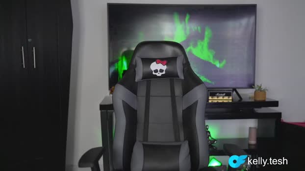 kellytesh Chaturbate Female 12-11-2025