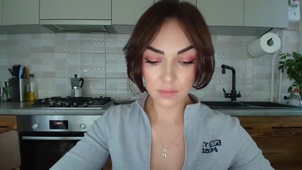 missnelly Chaturbate Female 14-11-2025