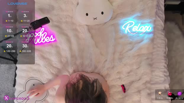 uwuxo Chaturbate Female 19-11-2025