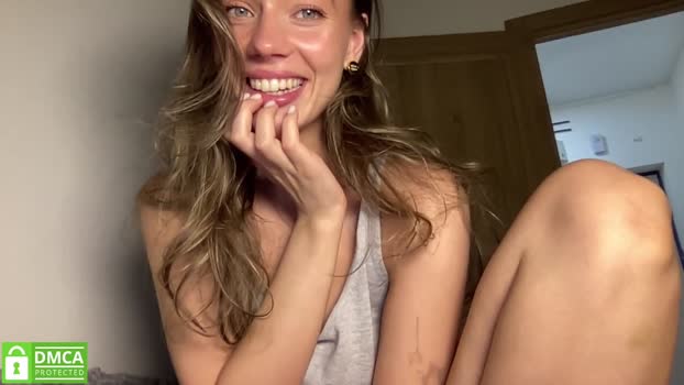 angel_from_sky Chaturbate Female 24-11-2025