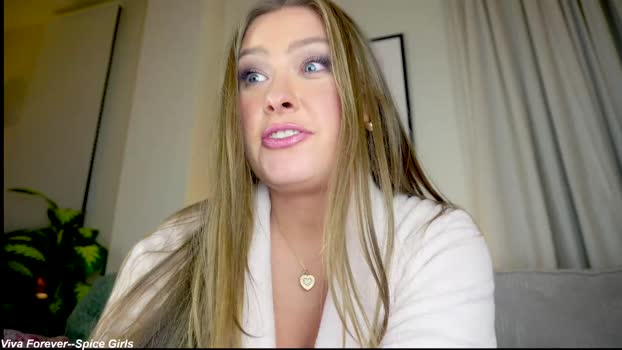 x_lily_x Chaturbate Female 24-11-2025