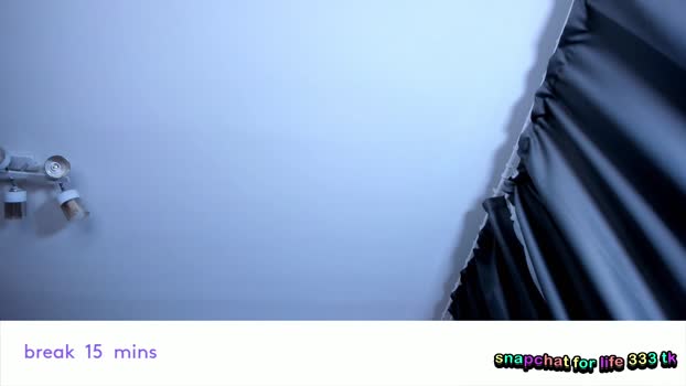 vivian_qwerty Chaturbate Female 25-11-2025