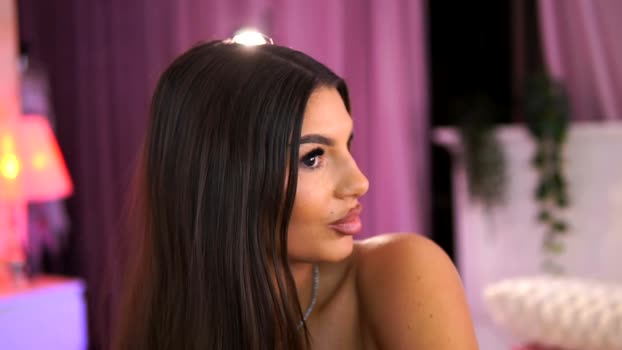 kiss_jess Chaturbate Female 01-12-2025