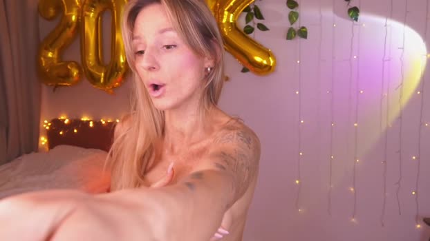 artease Chaturbate Female 14-12-2025