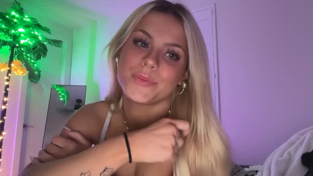 ella_hill Chaturbate Female 17-12-2025