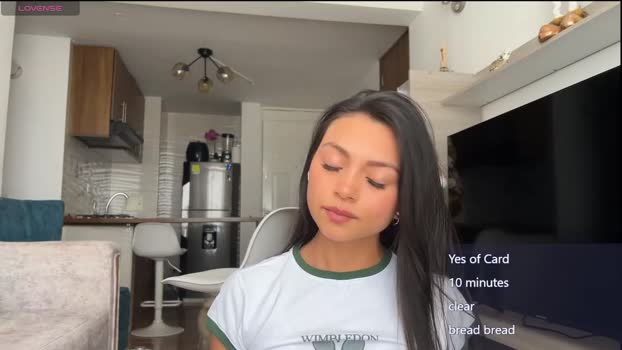 sweet_littleee Chaturbate Female 17-12-2025