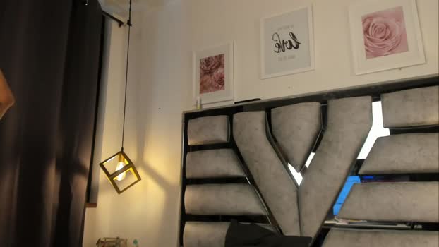 valery_and_dani_ Chaturbate Couple 19-12-2025