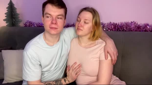 julielourens Chaturbate Couple 20-12-2025